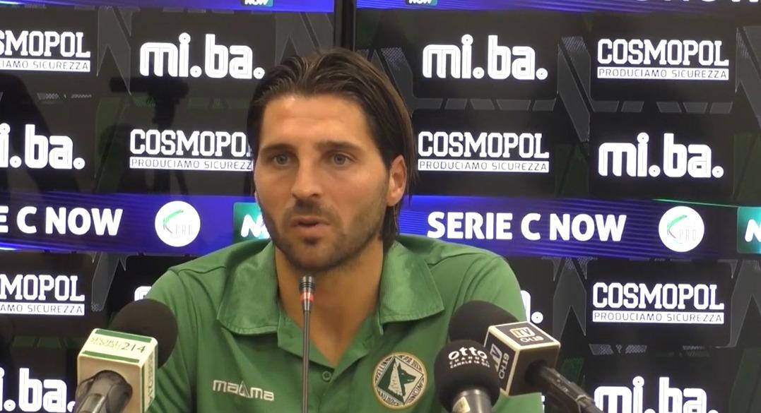 Reggina, il Latina forte su Patierno: si attende solo la cessione di Parigi
