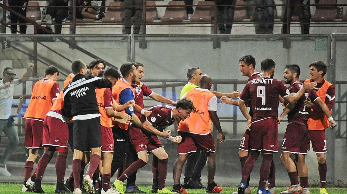 Reggina, domani è il giorno: cresce l’ottimismo