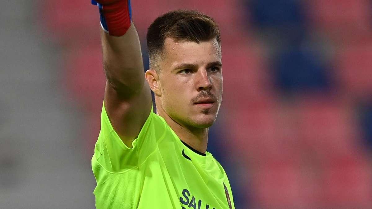 Cosenza, Matosevic ha convinto: primo portiere e rinnovo