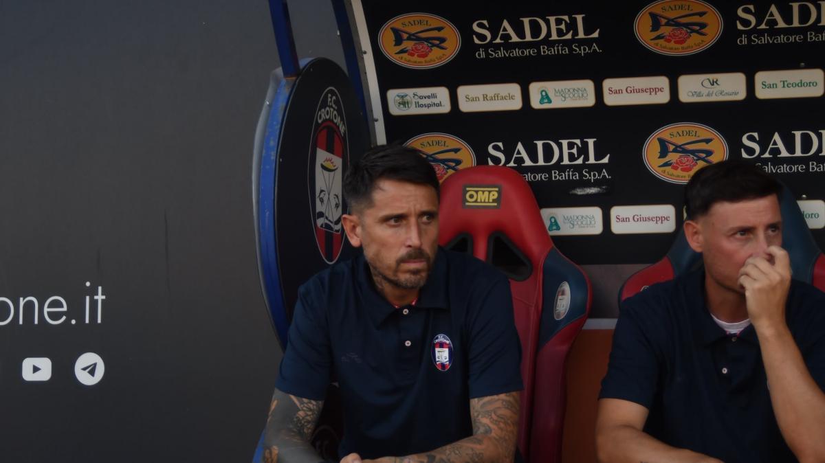 Greco dopo Crotone-Barletta: «Il problema è mentale, dobbiamo ritrovare fiducia»