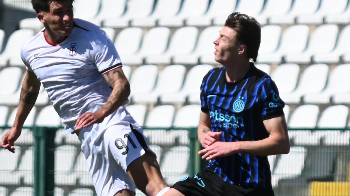 Catanzaro, asse con l'Inter: il nome nuovo è l'attaccante Matteo Spinaccé