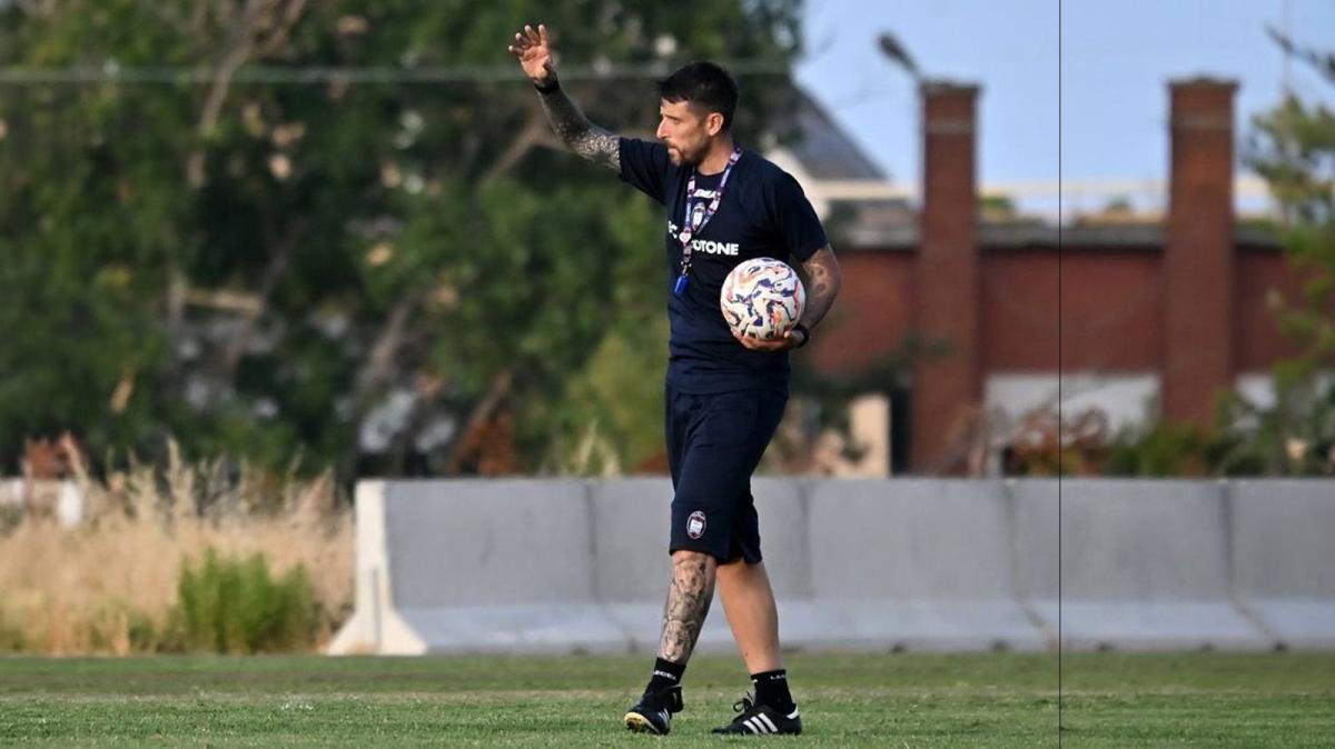 Il Crotone in Coppa Italia, mister Greco: «Vogliamo passare il turno, ma serve la mentalità giusta»
