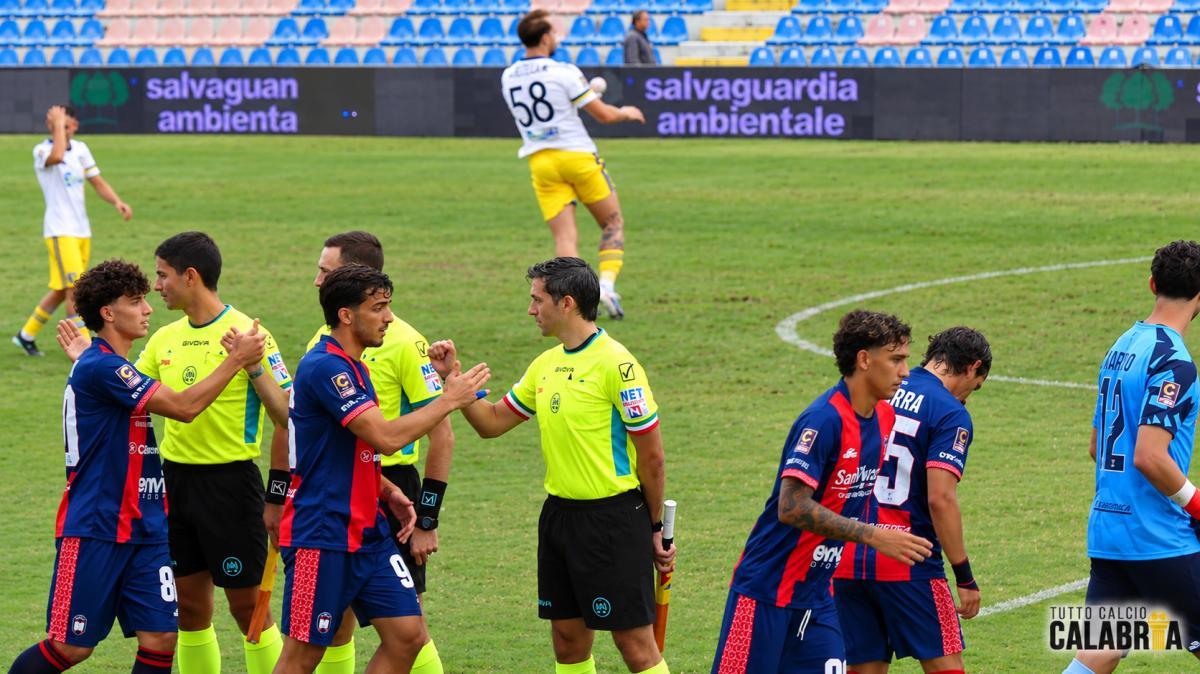 Crotone, altra sconfitta: il Cerignola vince 3-2