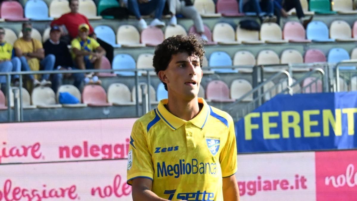 Crotone, trattativa con il Frosinone per un figlio d'arte: Filippo Grosso