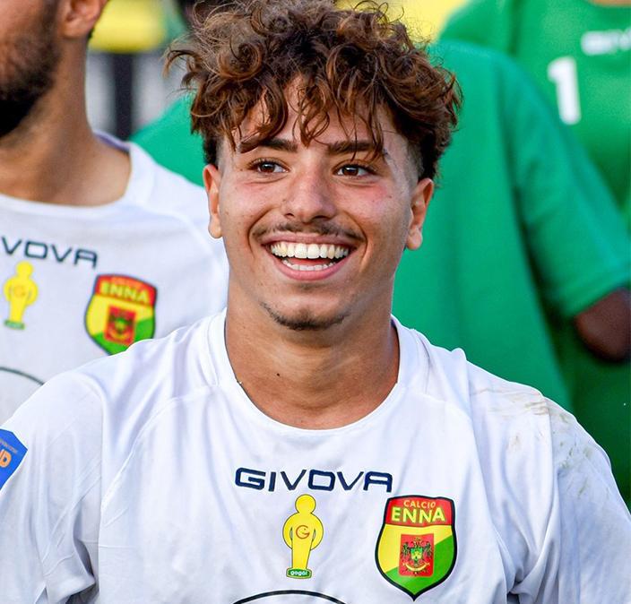 Calciomercato, Donato Distratto saluta il Barletta: nuova avventura alla Reggina