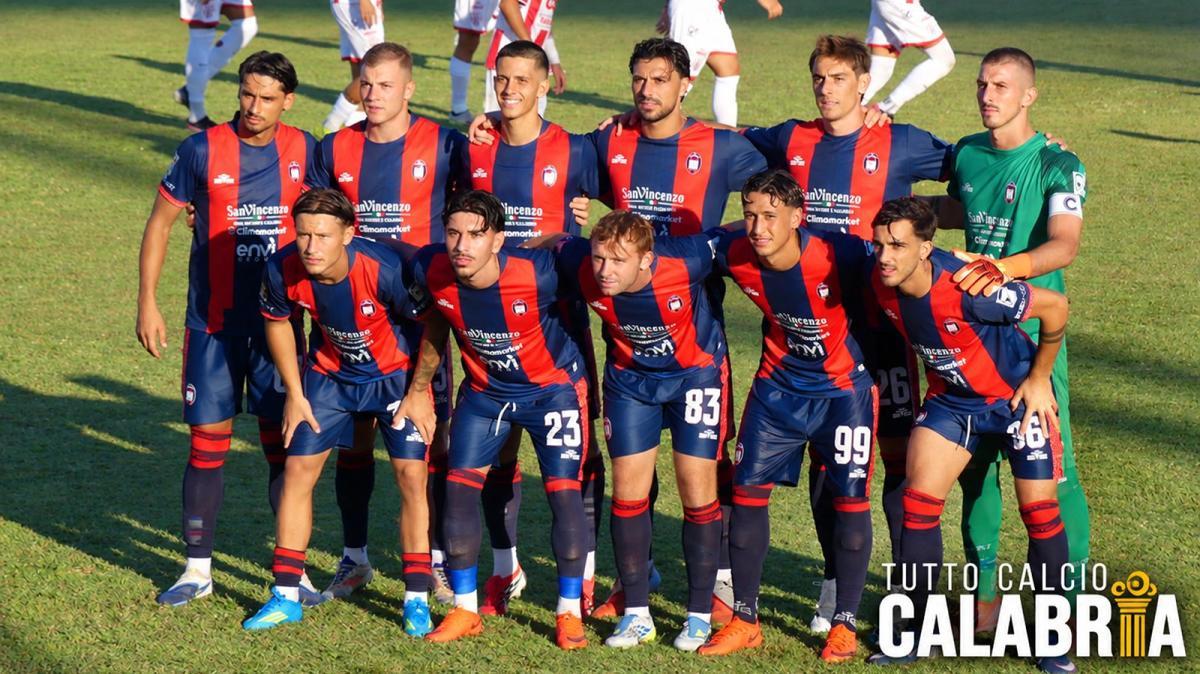 Crotone, che rimonta allo Scida: Veltri e Brignola regalano il 2-2 al Barletta