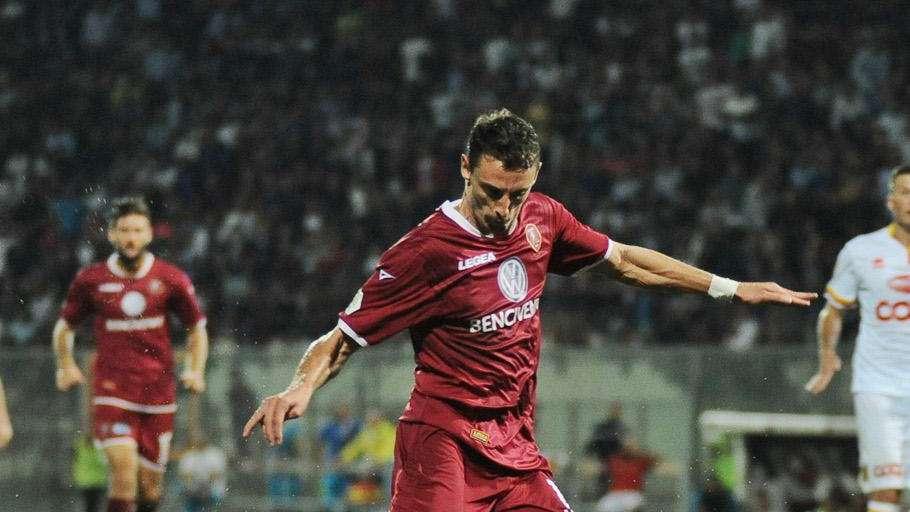 Catanzaro, esce solo Mulé. Gabriele Rolando rimarrà in giallorosso