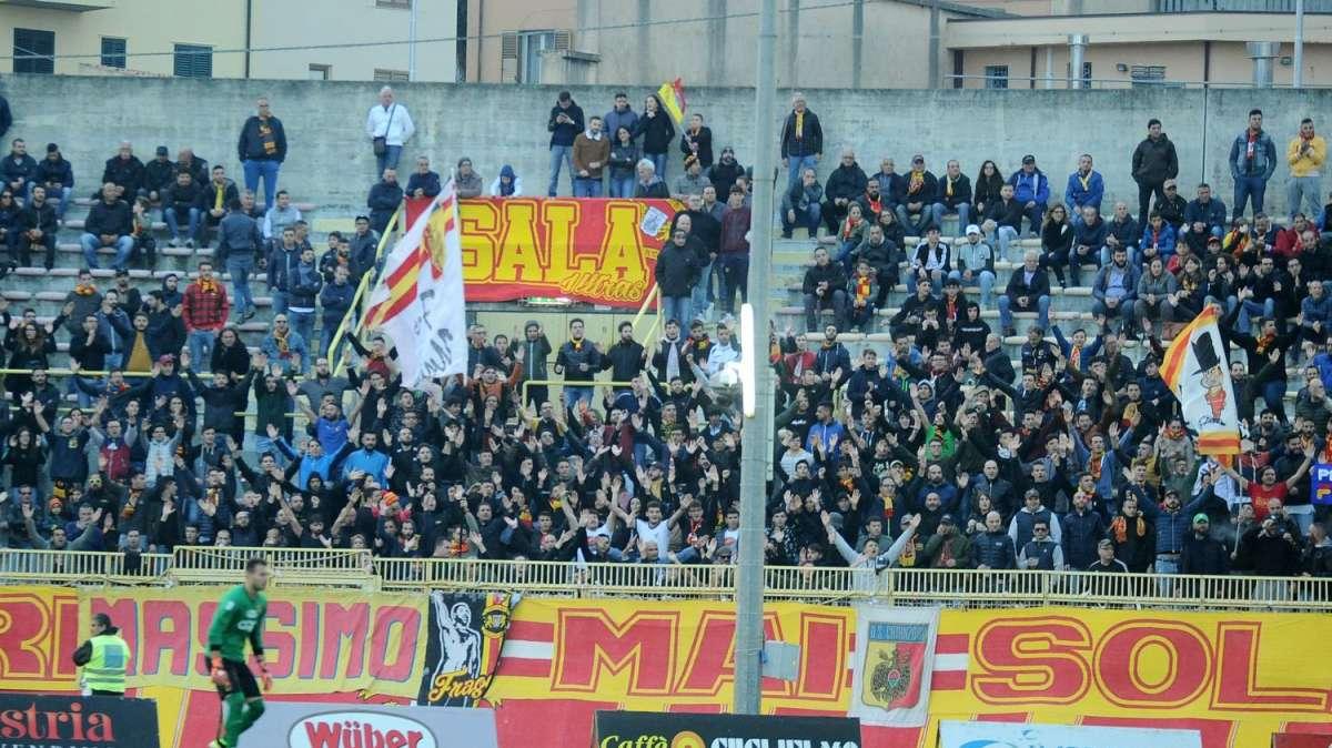 Catanzaro-Modena, via alla vendita dei biglietti: tutte le modalità e i prezzi