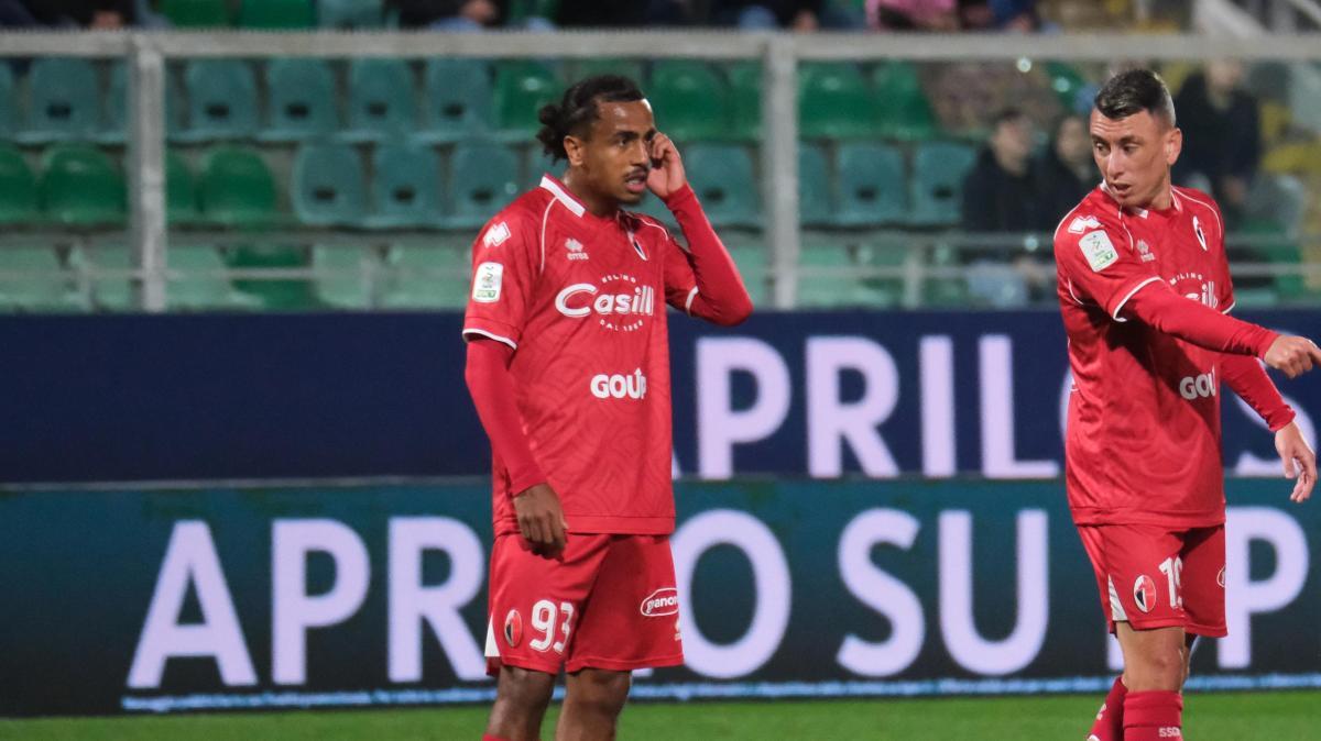 "Arrivo a Catanzaro per vincere e stupire": le prime parole di Mehdi Dorval in maglia giallorossa