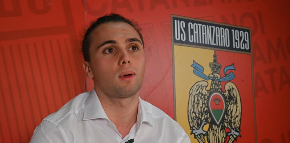 Catanzaro, Esteves verso la Carrarese. Mezza Serie C su Franck Tchaouna
