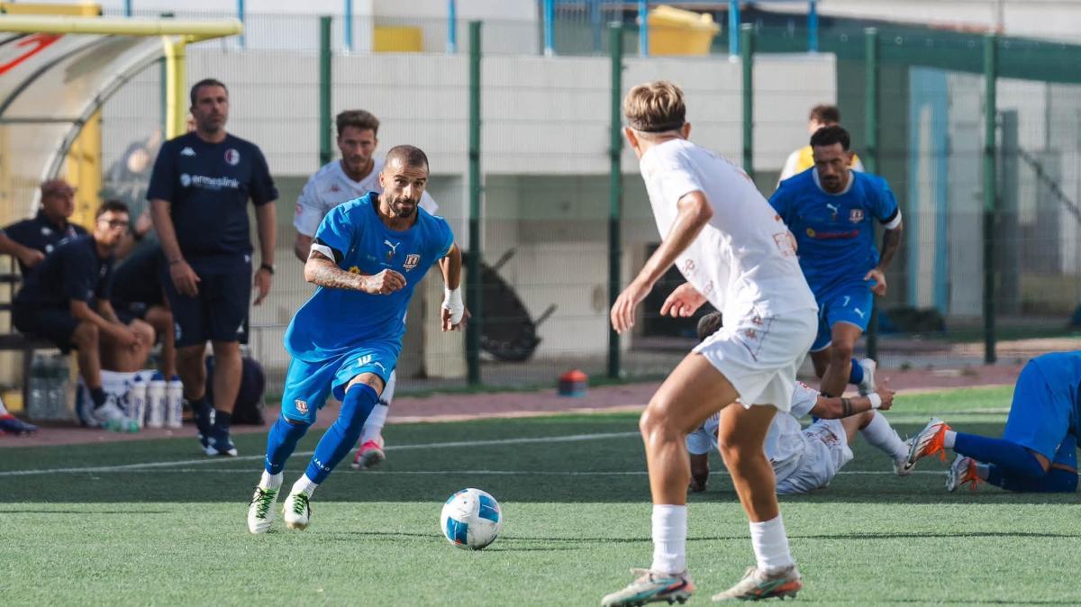 Digiesse PraiaTortora, Petrone: "Contro il Modica il gol più bello della mia vita. Sto vivendo un sogno che ripaga anni di sacrifici"