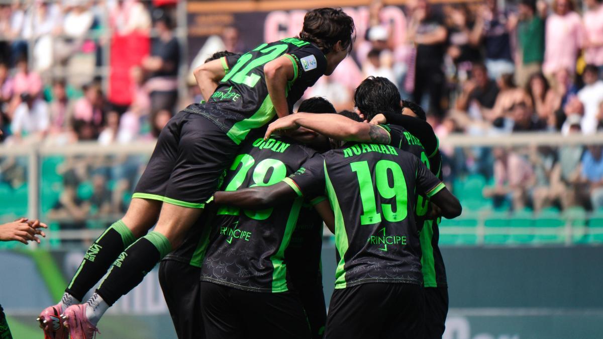 Catanzaro-FC Paradiso 3-1: in gol Pittarello, Garnica e Koffi