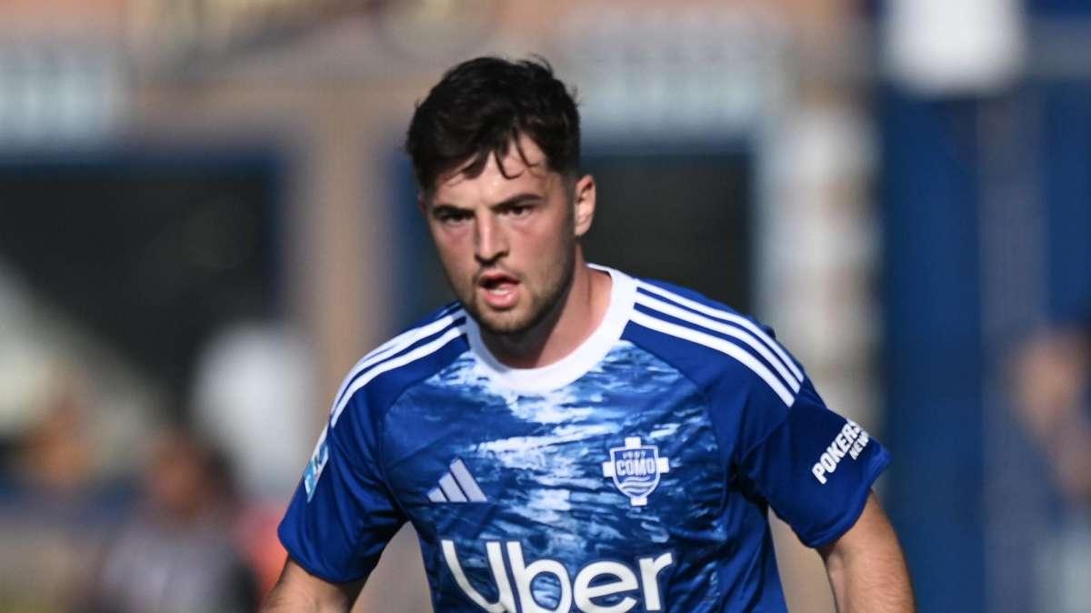 Como, no alle maxi-offerte: Baturina resta, il club blinda i suoi talenti