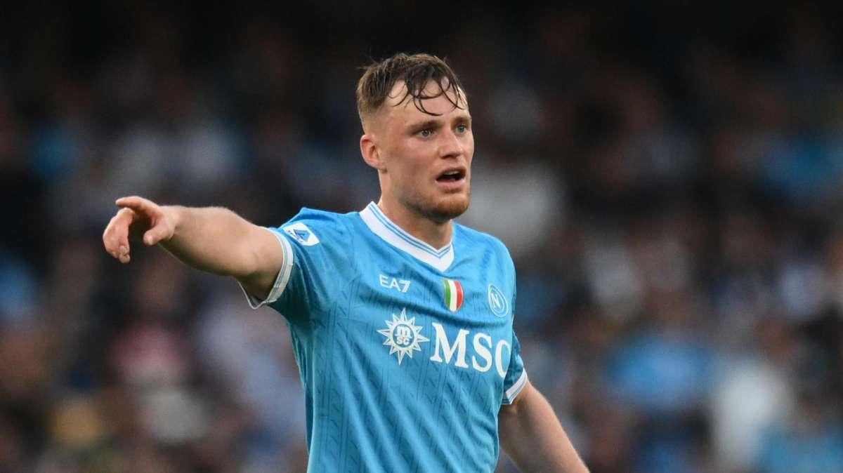 Napoli, Beukema: "Como squadra difficile, punto importante per la Champions"