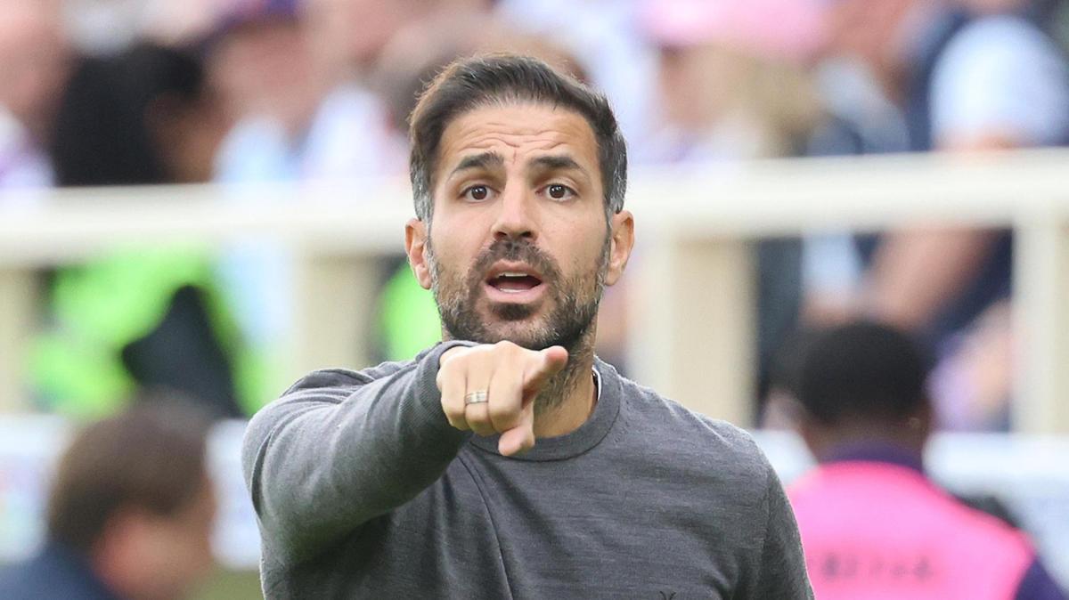Como, Fabregas tiene tutti con i piedi per terra: il Sassuolo per continuare a crescere
