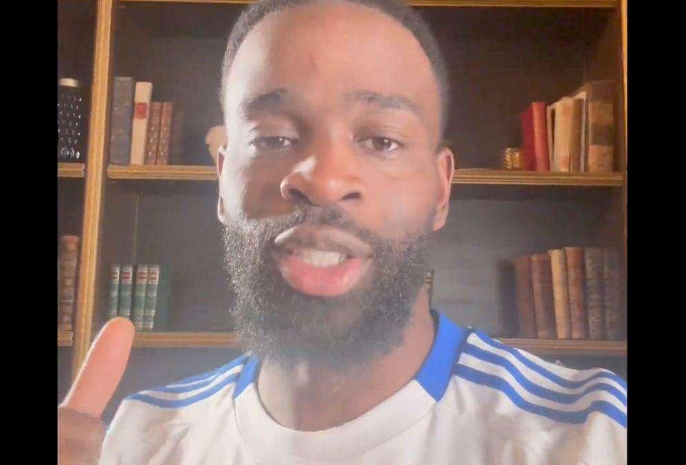 VIDEO - Ikoné si presenta ai suoi nuovi tifosi: "Ciao, ci vediamo presto"