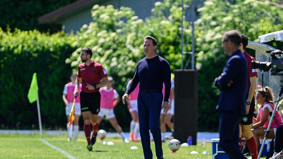 Como Women, Tramezzani alla vigilia del Milan: “Pronte a testare il nostro livello”