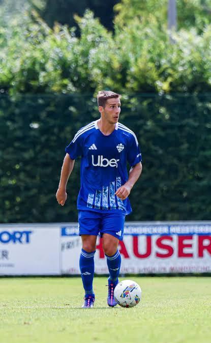 Tommaso Cassandro saluta il Como, ufficiale il passaggio a titolo definitivo al Palermo
