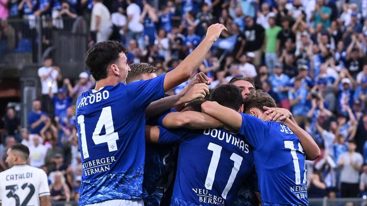 Vola il Como: +15 punti rispetto allo scorso campionato, è lo scarto maggiore in Serie A