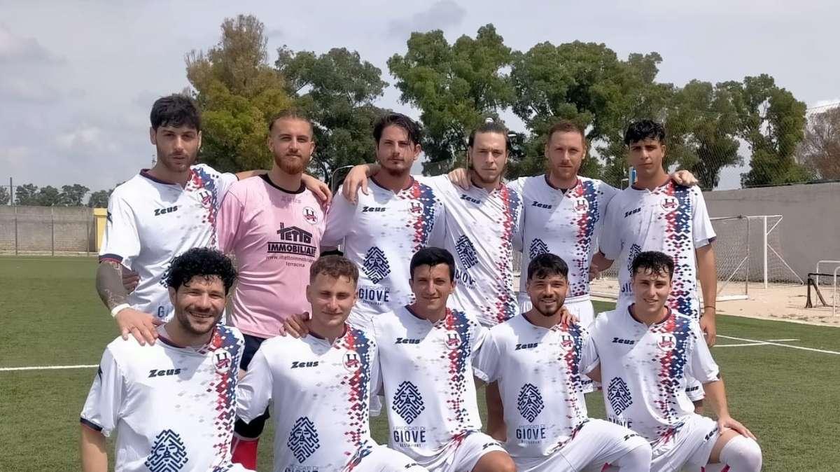 Hermada schierata ieri      