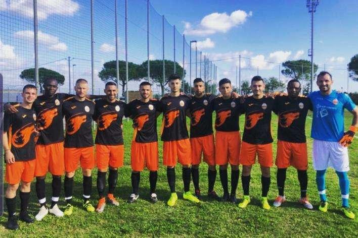 La squadra schierata a Nettuno