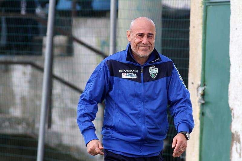 Il tecnico Maurizio Pinti     