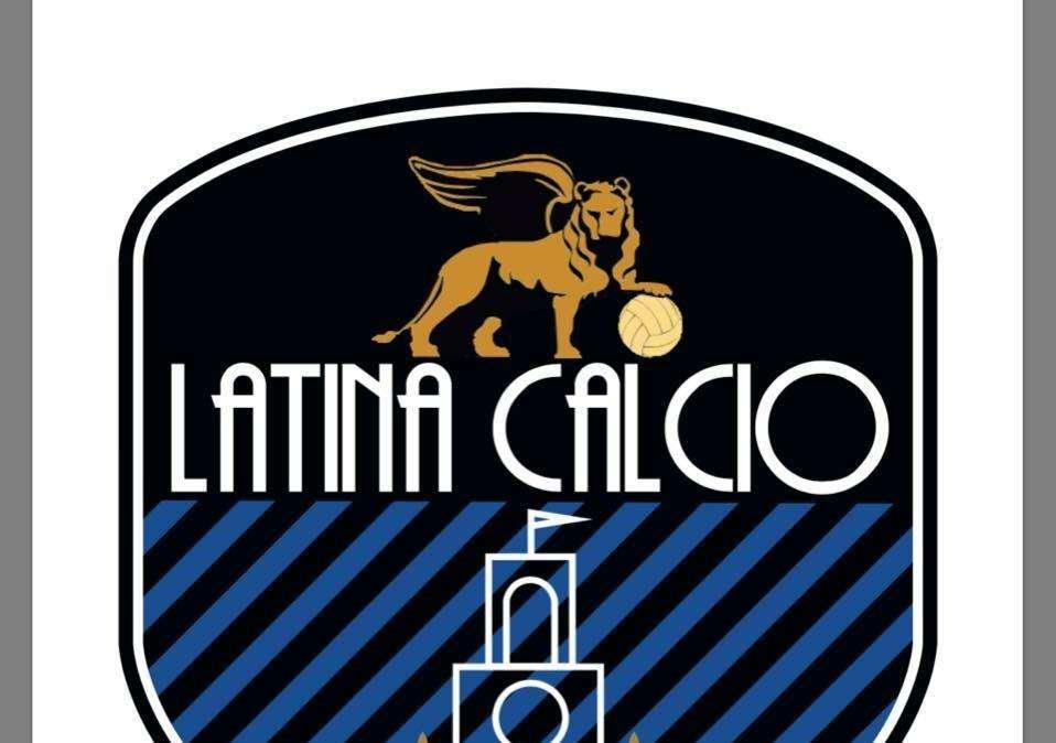 Latina Calcio: Il diesse Emanuele Germano e il tecnico Raffaele Di Napoli a casa. Sono stati entrambi esonerati. 