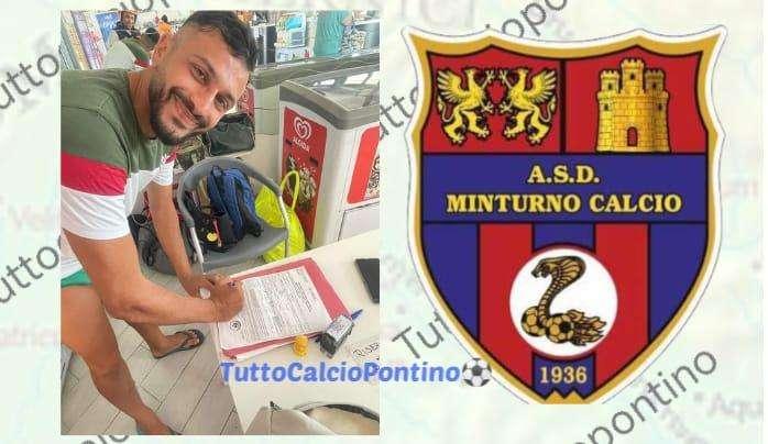 Alessandro Neri alla firma   