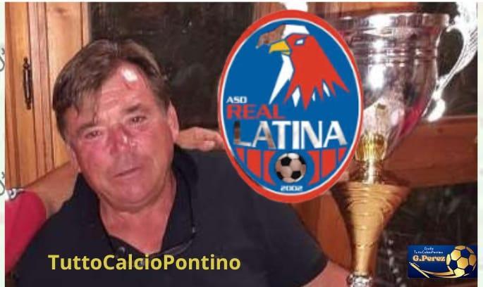 Festa Scuola Calcio REAL LATINA, la carica dei 250 tra bambini e genitori. Una vera invasione di maglie rosso blù, sul manto eboso dell' " Umberto Zorzan"