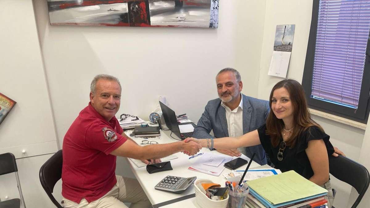 Luigi Lombardi alla firma