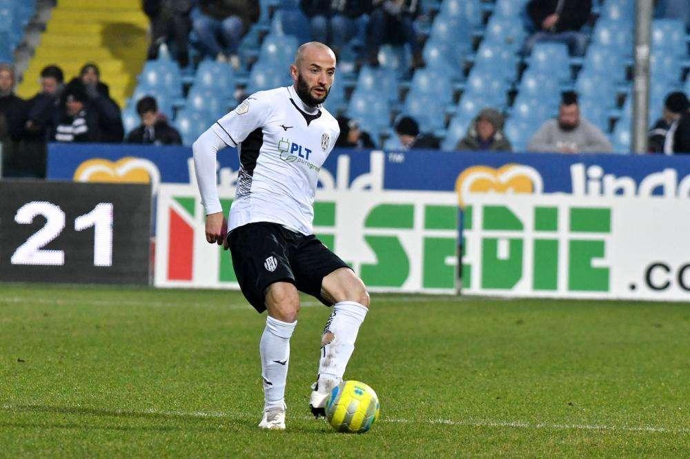 TCP - Taranto, sondaggio per un difensore del Cesena