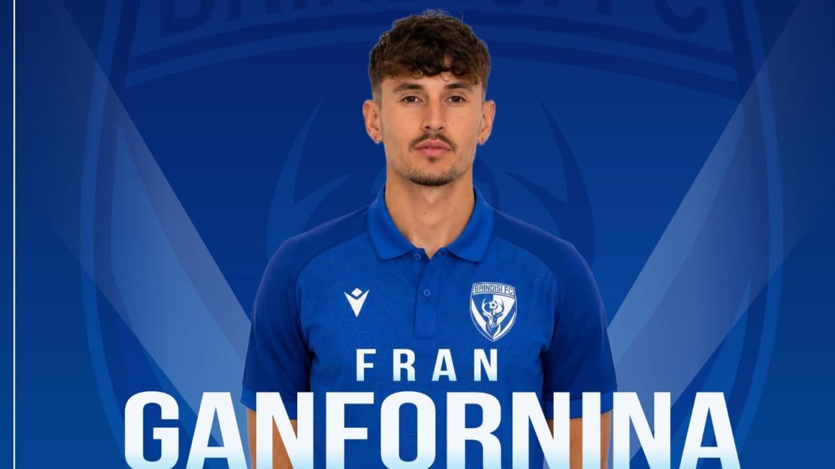UFFICIALE - Brindisi, colpo a centrocampo: ecco lo spagnolo Fran Pérez Ganfornina