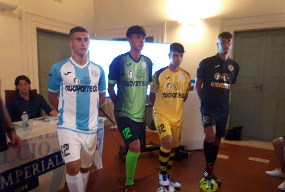 Virtus Francavilla, presentate le maglie della stagione 2019-2020