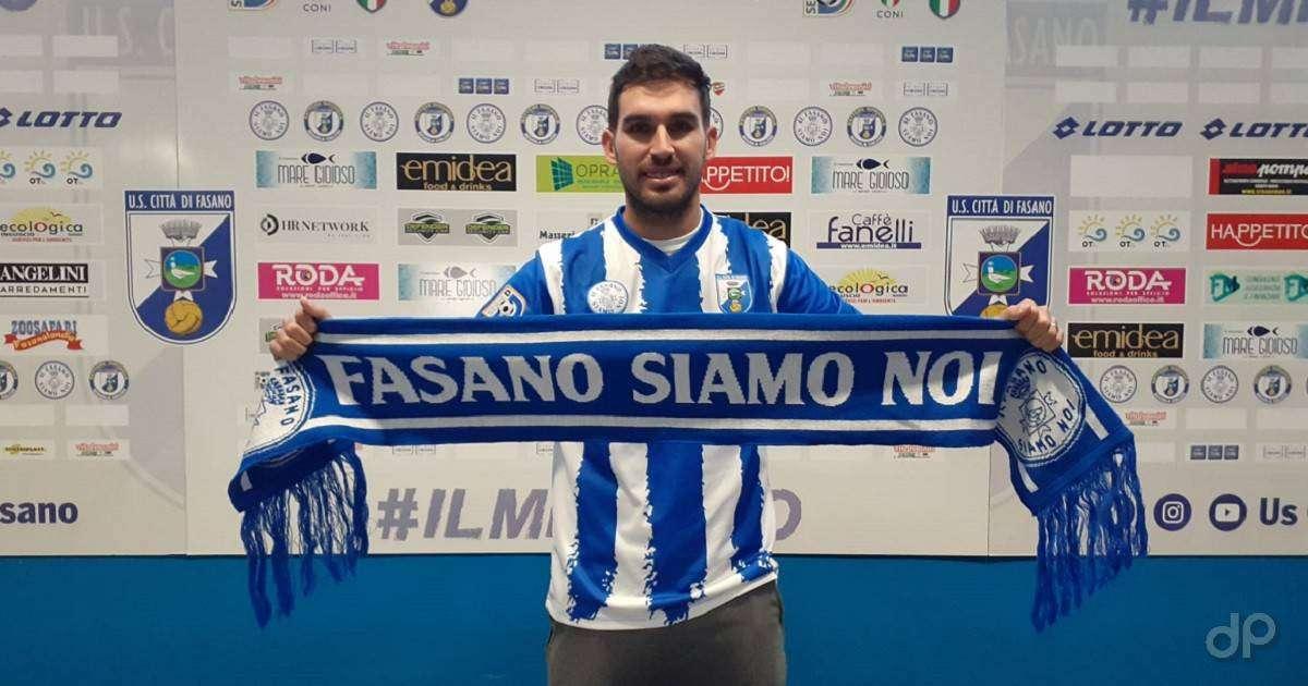 UFFICIALE - Fasano, rescissione con Pacheco: il calciatore torna in Argentina