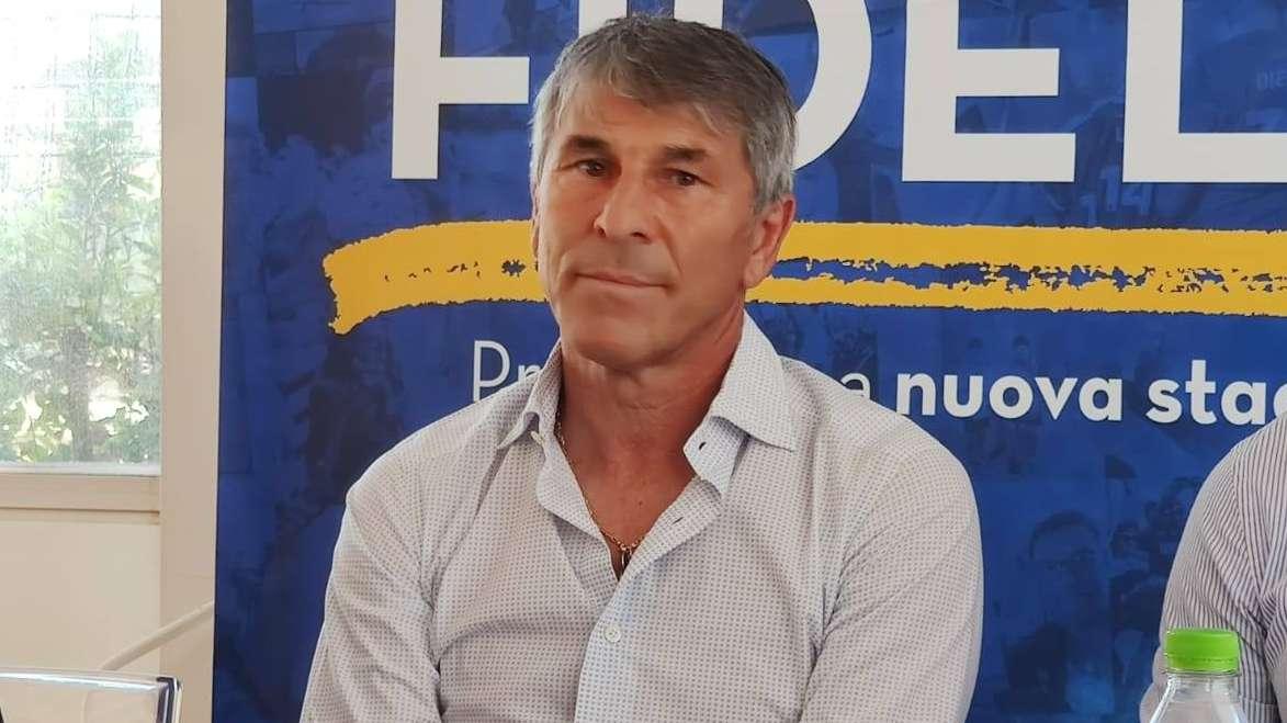 Fidelis Andria, Di Bari: "Stiamo costruendo una squadra che ricrei l'entusiasmo"