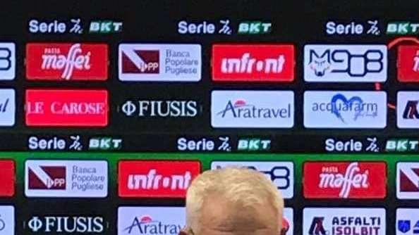 Lecce, Corvino: “Non ho ricevuto offerte per i nostri tesserati, rosa da completare”