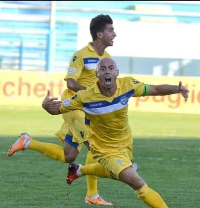 Auguri a Fabio Moscelli, amato goleador del calcio pugliese: la scheda