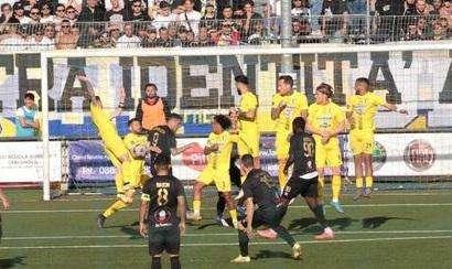 Serie D/H - La classifica marcatori dopo la 37^giornata: Volano Tedesco e Palazzo