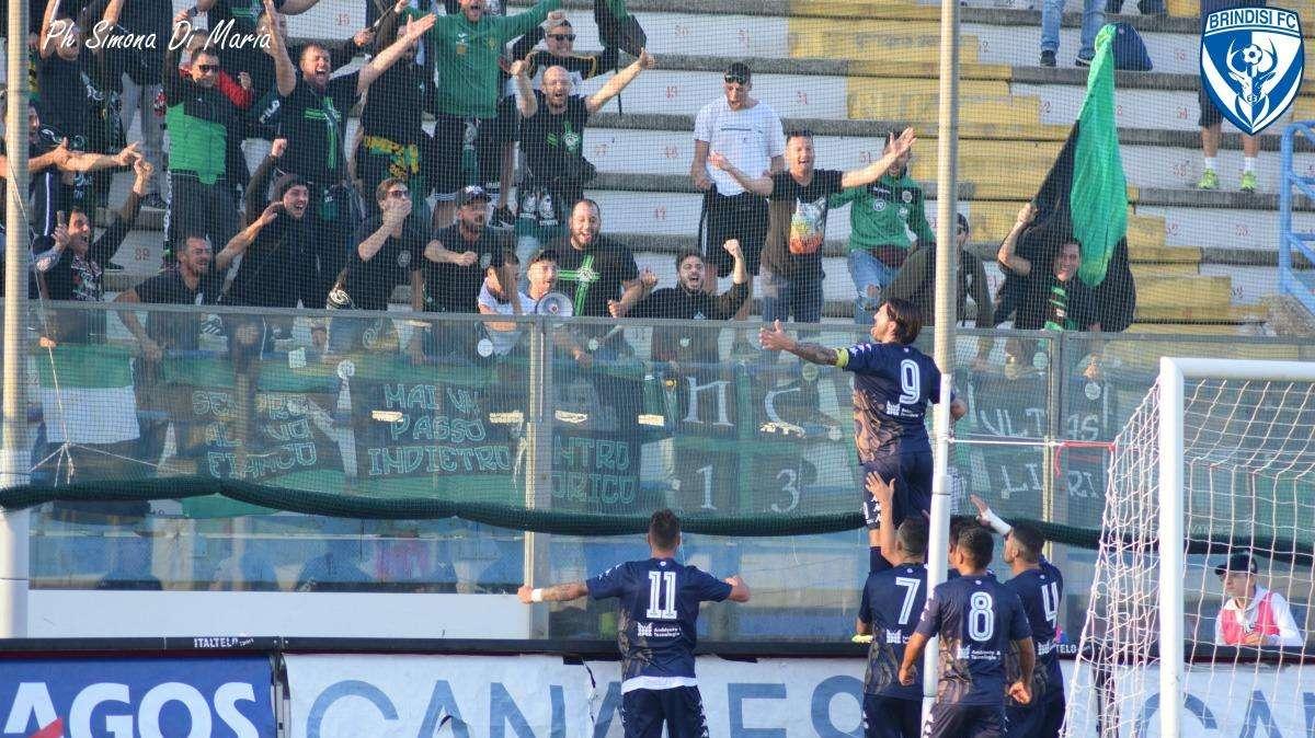 Il punto - Serie D/H: Cinismo Bitonto e Foggia, risale il Taranto. Crisi per Andria e Cerignola