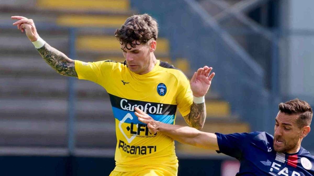Il Bisceglie alza la Coppa Italia Nazionale Dilettanti: decisivo Lopez ai supplementari