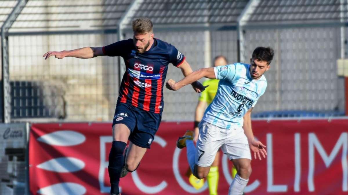 Bryan Costa para un rigore, la Virtus Francavilla porta a casa un punto d'oro da Potenza