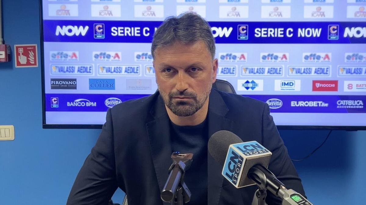 Bari, ore decisive per Minadeo: il ds tratta la risoluzione con il Lecco