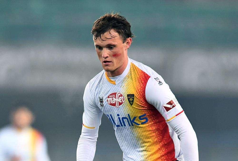 Lecce, le chiavi della trequarti nei piedi di Henderson: è l’uomo del momento 