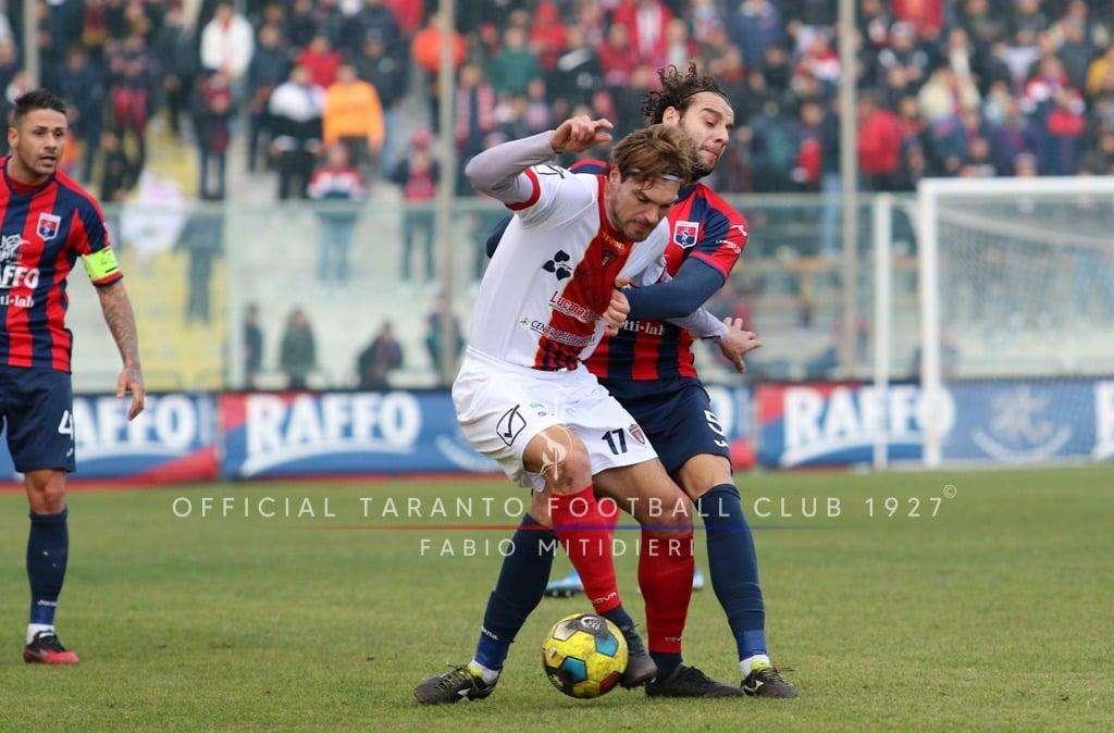 Le probabili formazioni di Turris-Taranto: Zullo potrebbe farcela