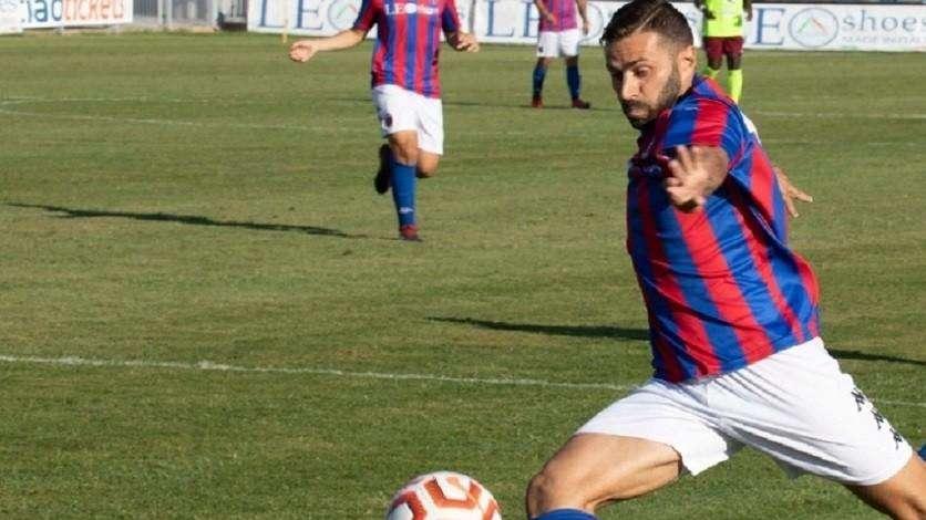 Casarano, Morleo: "Torniamo a giocare oppure aiuti concreti ai calciatori"
