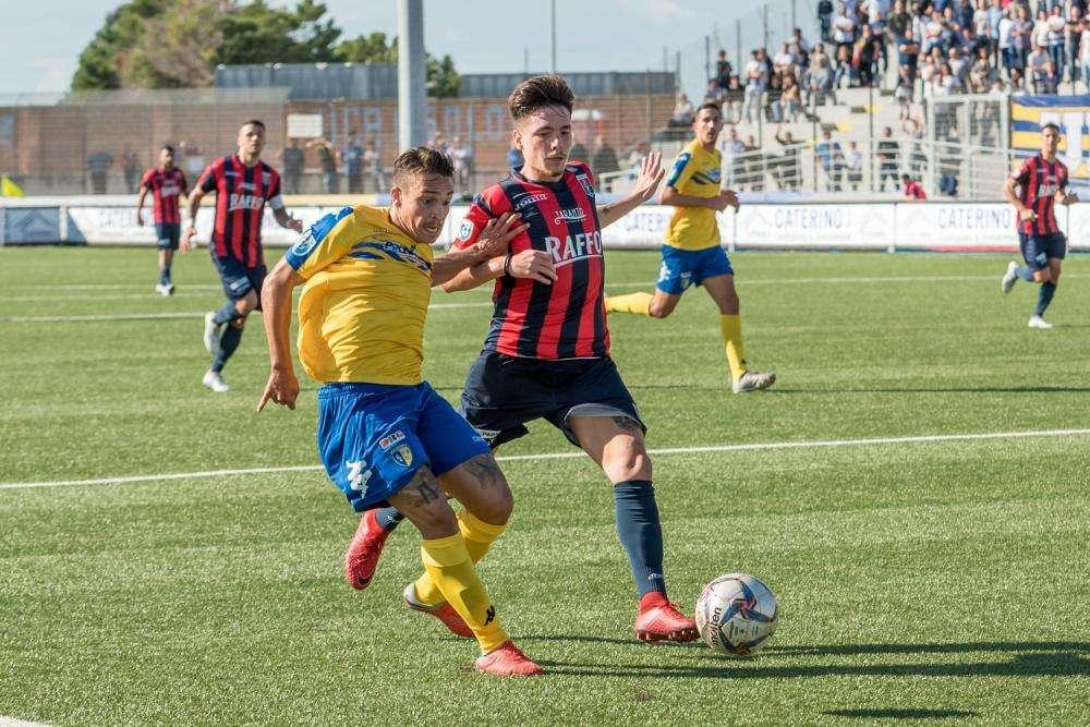 Il punto - Serie D/H: Cerignola-Taranto, finale playoff auspicata alla vigilia. Il Nardò resta aggrappato alla D