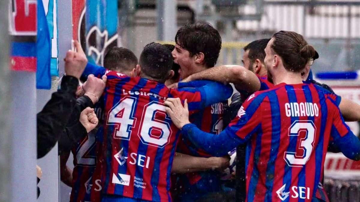 Casarano, sfida al Cosenza per continuare a sognare 
