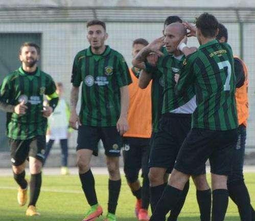 Focus - Una sola realtà calcistica (in Serie D) a Bitonto, probabilmente due (in Eccellenza) a Molfetta