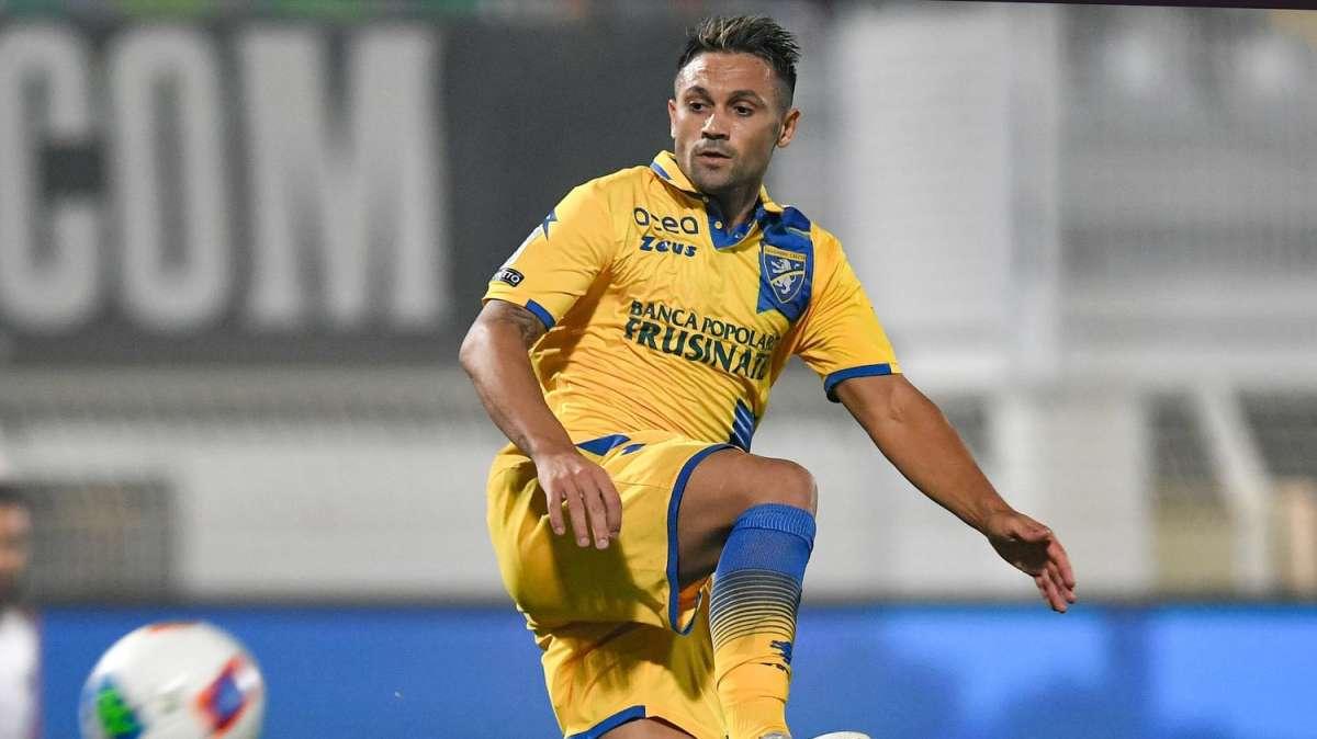 Bari, asse di mercato con il Frosinone: si parla di Marras e Ciano
