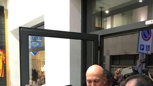 Lecce-store ufficiale, Liguori: "Sono contentissimo, tutta questa gente ci rende orgogliosi"